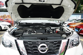   2020款日产途达 2.5L XE 手动两驱精英版