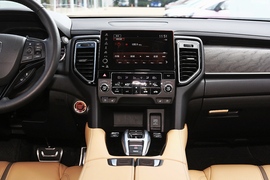   2020款本田UR-V 370TURBO 四驱尊耀版