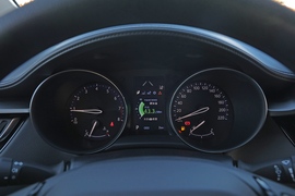   2021款丰田奕泽IZOA 2.0L 奕动版