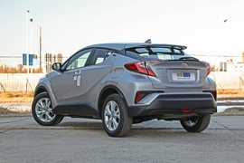   2021款丰田奕泽IZOA 2.0L 奕动版