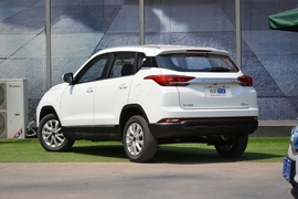   2021款BEIJING-X3 1.5T CVT荣耀版PLUS