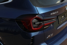   2022款宝马X3  xDrive 25i M运动套装