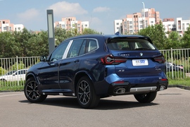   2022款宝马X3  xDrive 25i M运动套装
