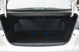   2021款日产蓝鸟 1.6L CVT炫酷版
