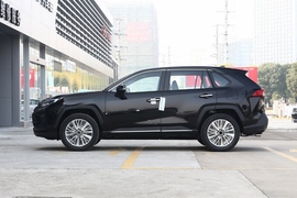   2022款丰田威兰达 2.0L CVT两驱尊贵版