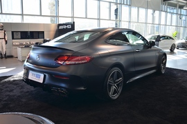  2021款奔驰 C 63 AMG 轿跑车