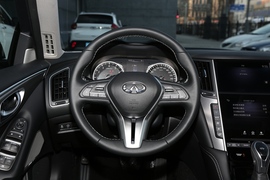   2022款英菲尼迪Q50L 2.0T 进享版