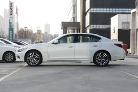   2022款英菲尼迪Q50L 2.0T 进享版