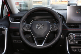   2021款丰田威兰达新能源 高性能版 2.5L 两驱劲擎版