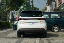   2022款东风风行·游艇 1.5T DCT扬帆版