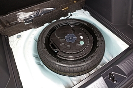   2021款宝骏Valli 1.5T 大理天空 CVT尊享型
