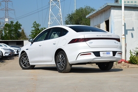   2021款比亚迪秦PLUS DM-i 120KM 尊贵型