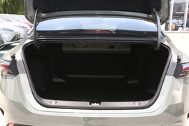   2022款吉利缤瑞COOL 1.5T DCT雷霆版