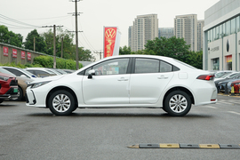   2022款丰田卡罗拉 1.2T S-CVT先锋PLUS版