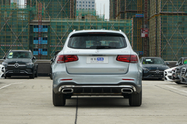   2022款奔驰GLC 260 L 4MATIC 动感型 改款