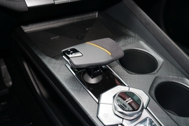   2022款长安UNI-V 1.5T 运动版