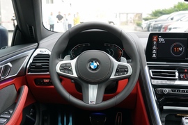   2022款宝马840i 四门轿跑车 M运动套装