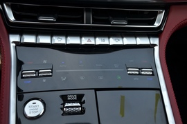   2023款长安CS85 COUPE 1.5T DCT尊贵型