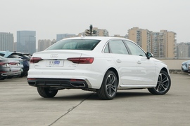   2023款奥迪A4L 40 TFSI 时尚动感型