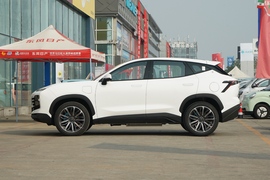   2022款捷途大圣i-DM 1.5T DHT闪电01