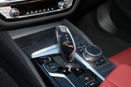   2023款宝马530Li 领先型 M运动套装