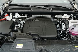   2023款奥迪Q5L 40T 豪华动感型