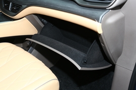 2022款腾势D9 EV 600 四驱旗舰型
