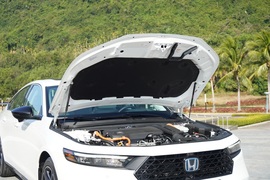   2023款广汽本田雅阁 e:PHEV 顶配