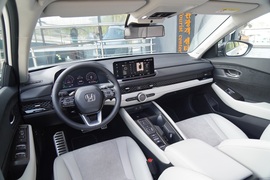   2023款广汽本田雅阁 e:PHEV 顶配