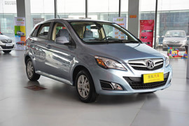   2014款北京汽车E150 EV电动科技版