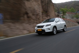   2013款雷克萨斯RX350尊贵版试驾
