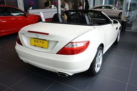   2012款奔驰SLK200时尚型