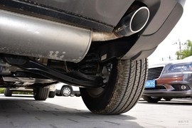   2014款Jeep自由光3.2L高性能版