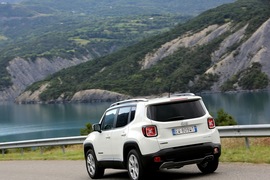   2015款Jeep Renegade自由侠