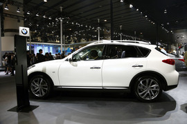   2014款国产英菲尼迪QX50车展解读