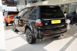 2015款路虎神行者2 2.0T Si4 HSE Luxury汽油版