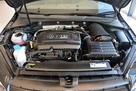 2015款大众高尔夫R 2.0TSI