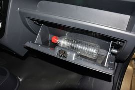   2014款北汽威旺306 1.2L超值版厢货5座基本型国V