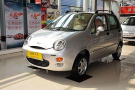 2012款奇瑞QQ3 1.0L手动时尚版启航型