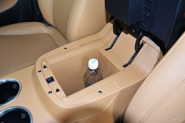   2015款华颂7 2.0T自动豪华型到店实拍