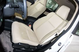   2015款本田CR-V 2.0L两驱都市版