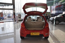   2010款长城凌傲1.3L手动豪华版