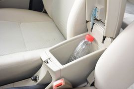   2014款力帆530 1.5L手动标准型到店实拍