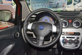   2012款长安奔奔mini 1.0L手动亲情版