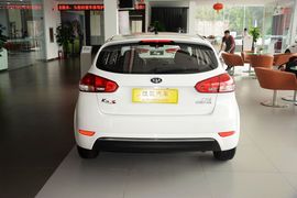 2014款起亚K3S 1.6L GL手动版