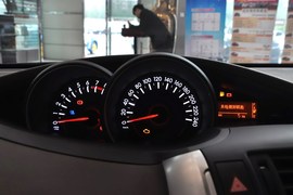   2014款丰田逸致180G CVT舒适版