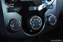   2010款起亚速迈1.6L AT运动版
