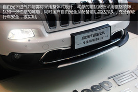   最越野的城市SUV　长沙拍国产JEEP自由光