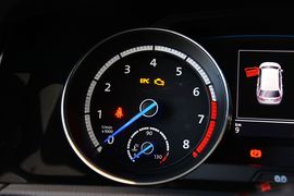 2016款大众高尔夫R 旅行版 2.0TSI