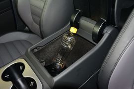   2016款大众途锐3.0TSI R-Line到店实拍
